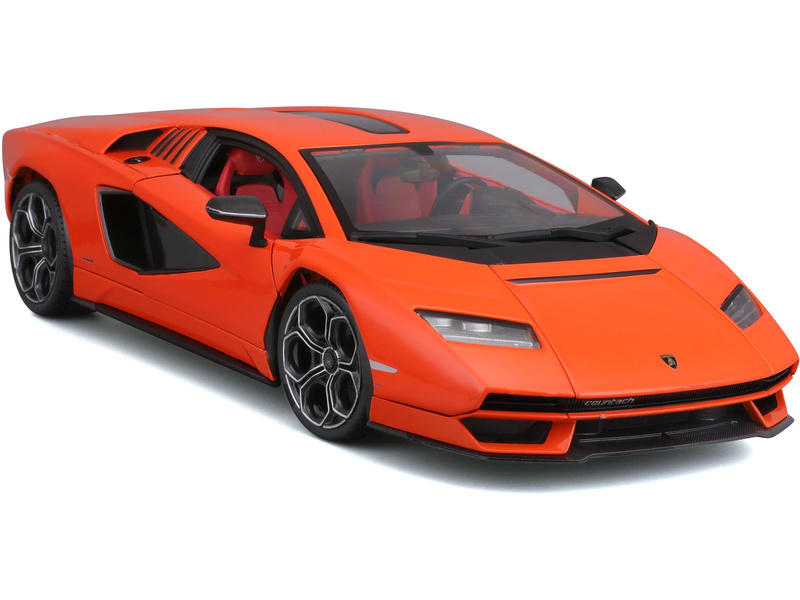 Maisto Lamborghini Countach LPI 800-4 1:18 oranžová