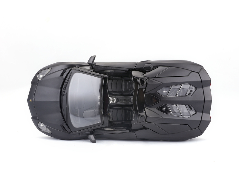 Maisto Lamborghini Aventador LP 700-4 Roadster 1:24