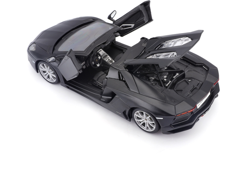 Maisto Lamborghini Aventador LP 700-4 Roadster 1:24