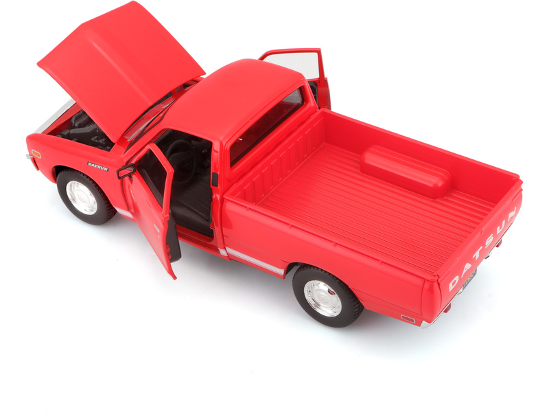 Maisto Datsun 620 Pick-up 1973 1:24