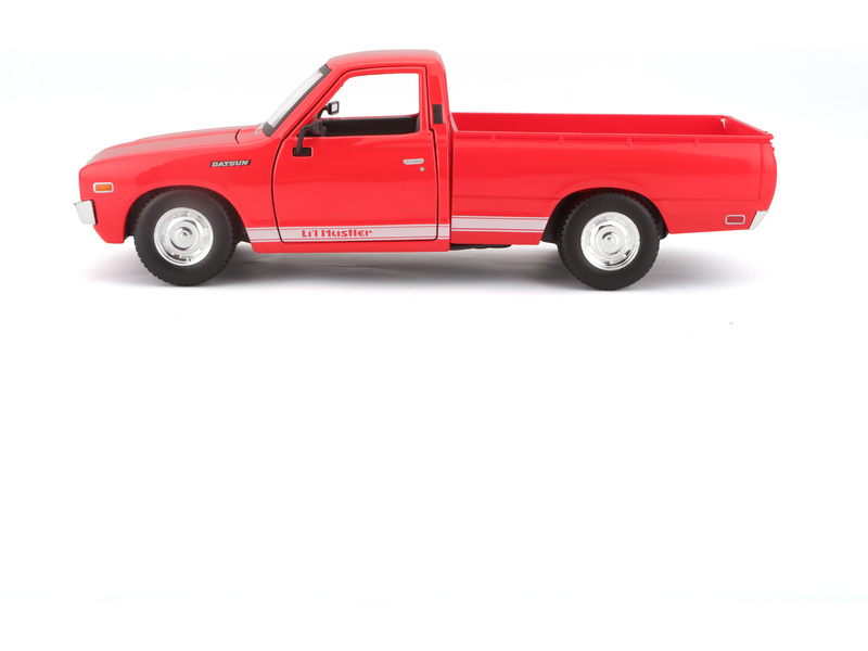 Maisto Datsun 620 Pick-up 1973 1:24