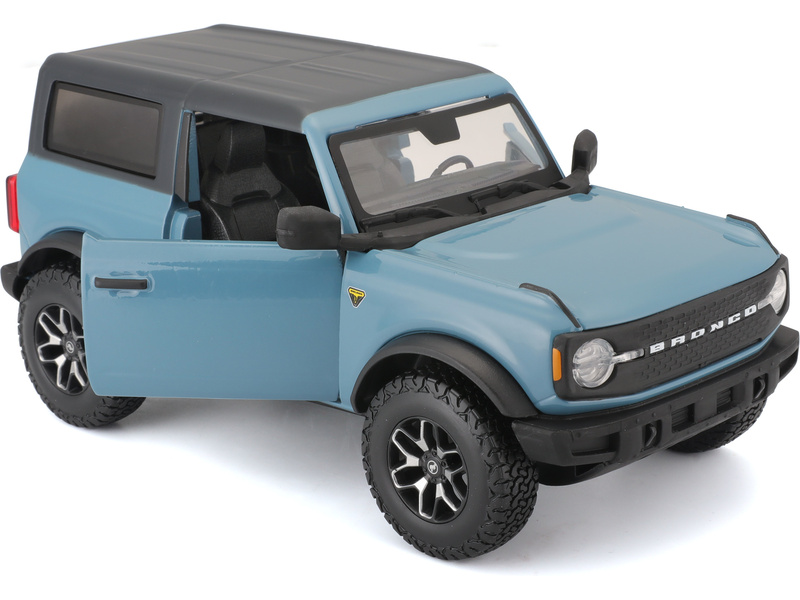 Maisto Ford Bronco 2021 1:24 modrá