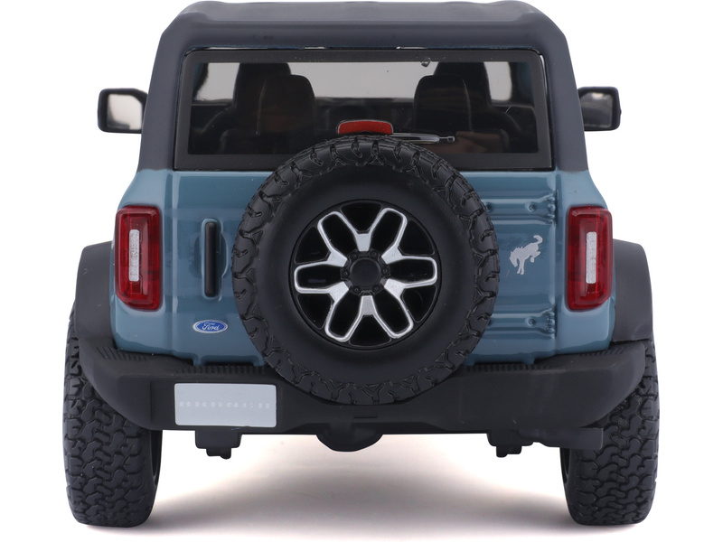 Maisto Ford Bronco 2021 1:24 modrá