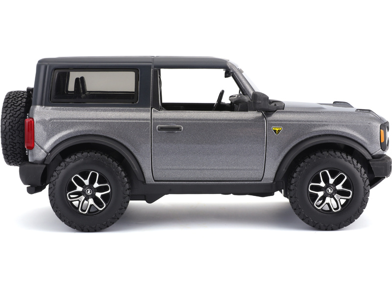 Maisto Ford Bronco 2021 1:24 tmavě šedá metalíza