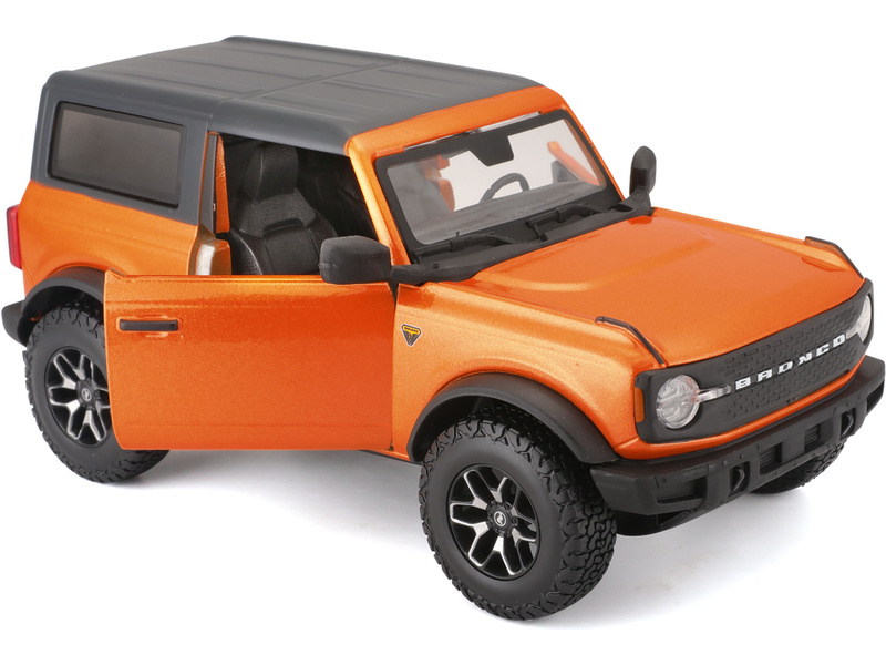 Maisto Ford Bronco 2021 1:24 oranžová metalíza