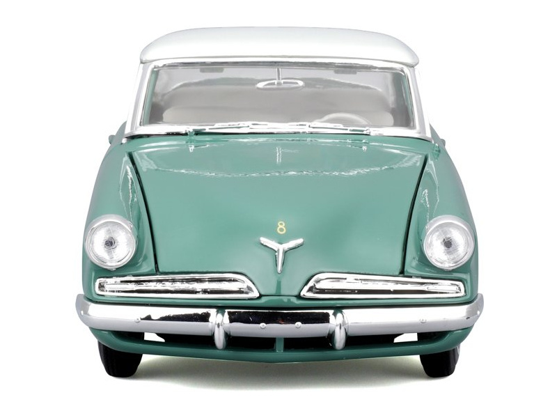Maisto Studebaker Starliner 1953 1:18 zelená