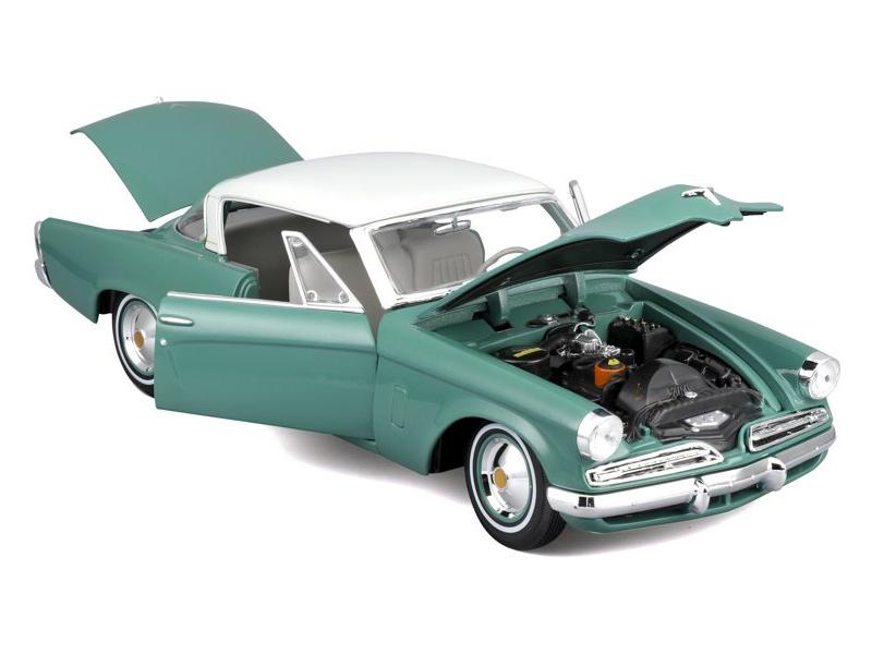 Maisto Studebaker Starliner 1953 1:18 zelená