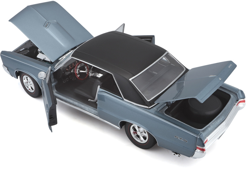 Maisto Pontiac GTO 1965 1:18 modrá metalíza