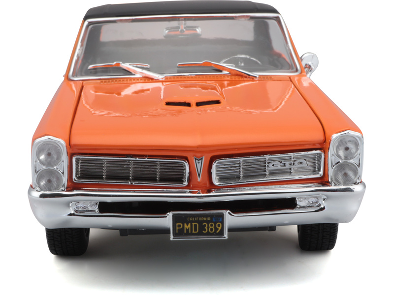 Maisto Pontiac GTO 1965 1:18 oranžová
