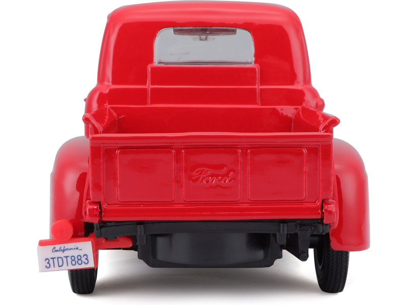 Maisto Ford F-1 Pickup 1948 1:25 červená