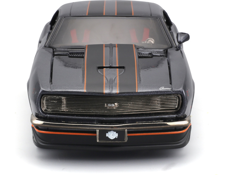 Maisto Harley-Davidson Custom - Chevrolet Camaro Z/28 1968 1:24