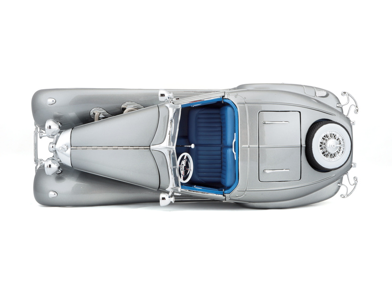 Maisto Mercedes-Benz 500 K Typ Specialroadster 1936 1:18 šedá metalíza