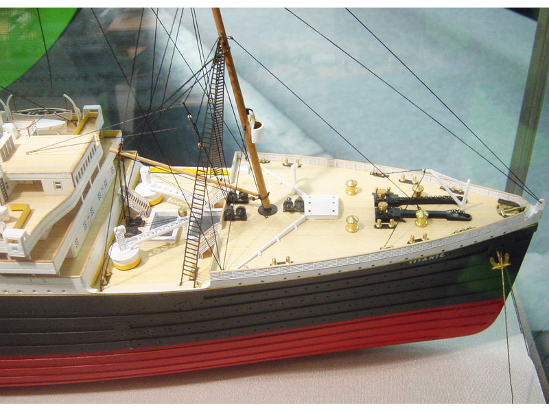 Mantua Model Titanic 1:200 sada č.1 kit