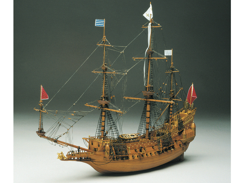 Mantua Model La Couronne 1:98 kit