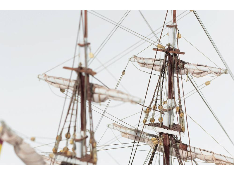 OCCRE Aurora 1:65 kit