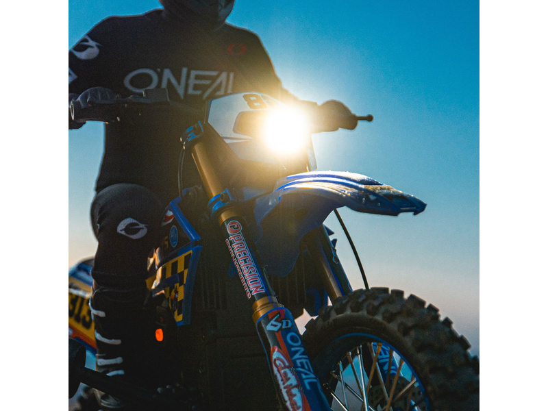 Pro-Line karosérie přední kapotáž s LED osvětlením: Promoto MX Enduro