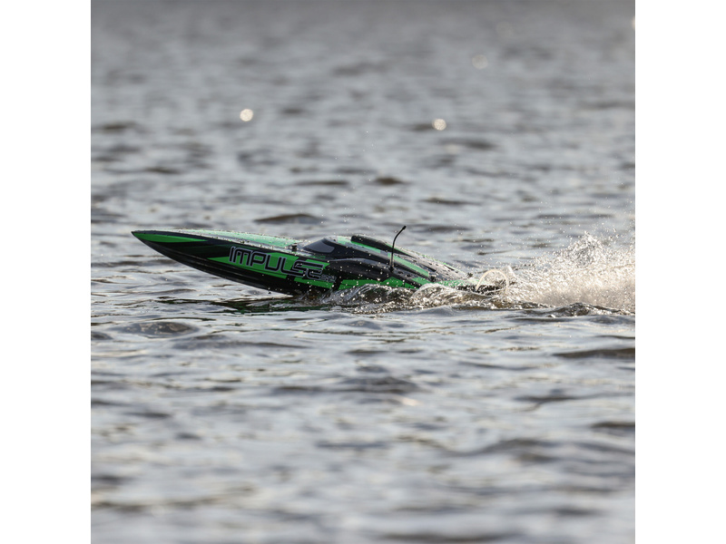 Proboat Impulse 32" RTR červený