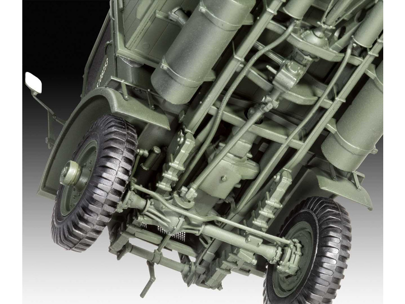 Revell W.O.T. 6 (1:35)