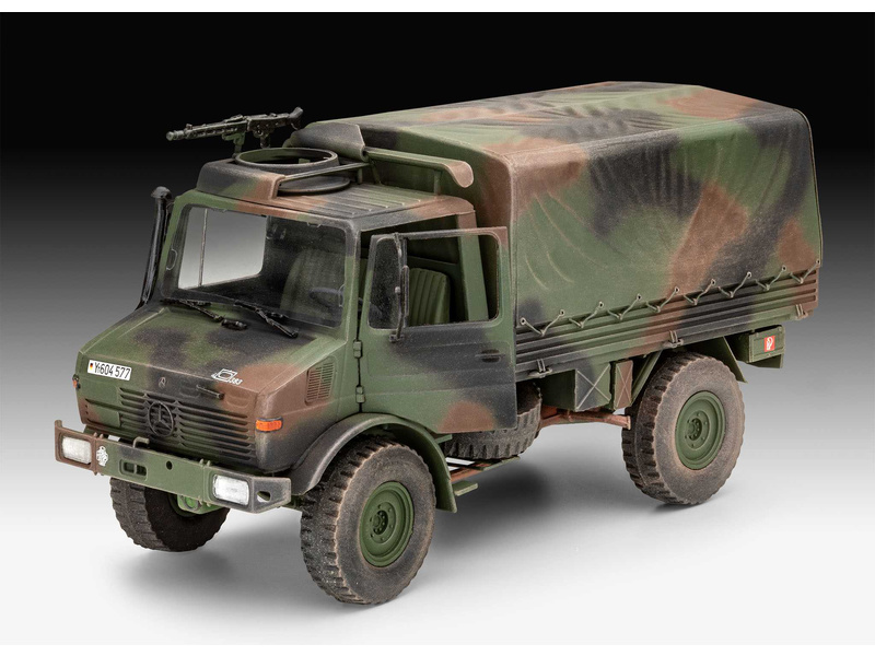 Revell Mercedes-Benz Unimog 2T mil gl (1:35)