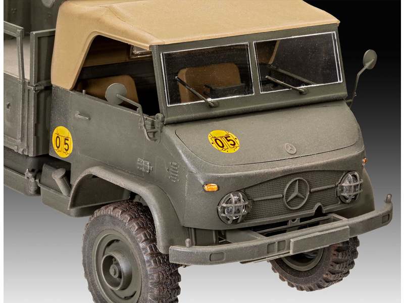Revell Unimog 404 S (1:35)