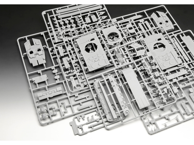Revell Leopard 2 A7V (1:72)