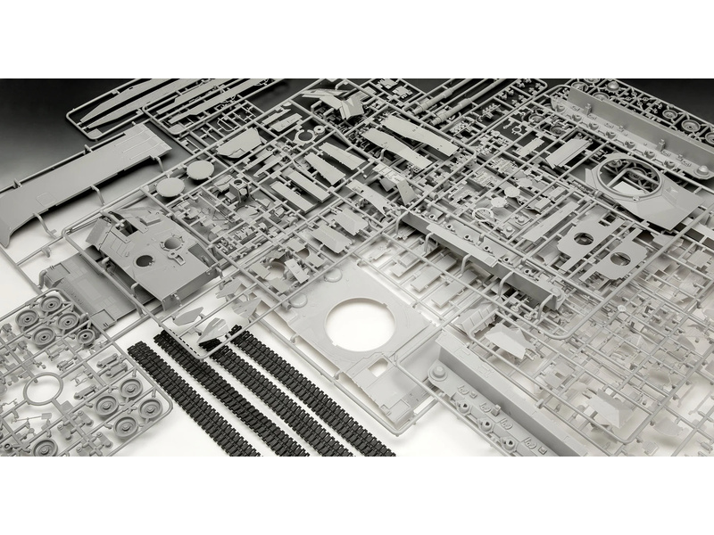 Revell Leopard 2A7A1 (1:35)