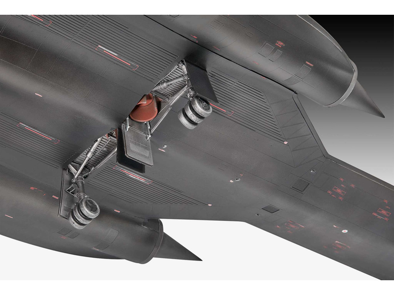 Revell Lockheed SR-71B Blackbird (1:48)