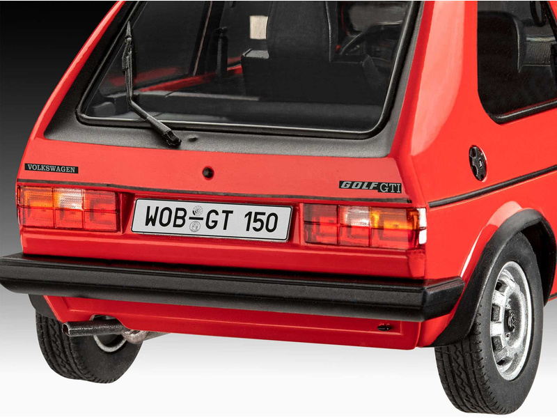Revell Volswagen Golf 1 GTi (50th Anniversary) (1:24) (Giftset)