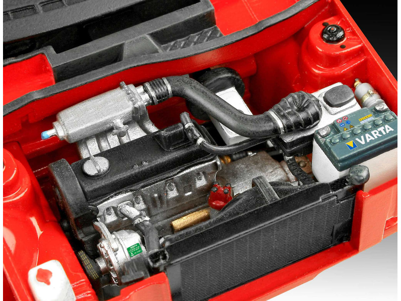 Revell Volswagen Golf 1 GTi (50th Anniversary) (1:24) (Giftset)