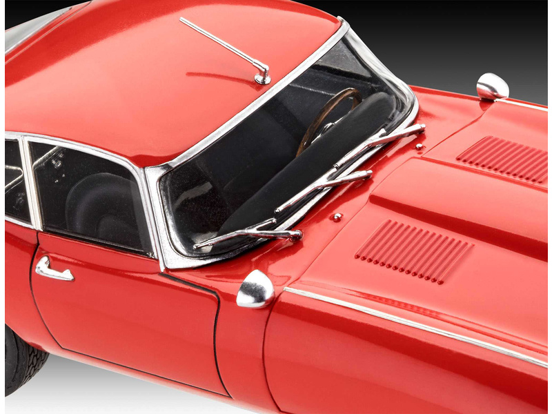 Revell 100 let Jaguaru (1:24) (giftset)