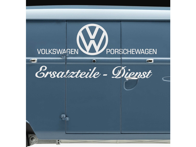Revell Vokswagen T1 Panel Van 75. výročí (1:16)