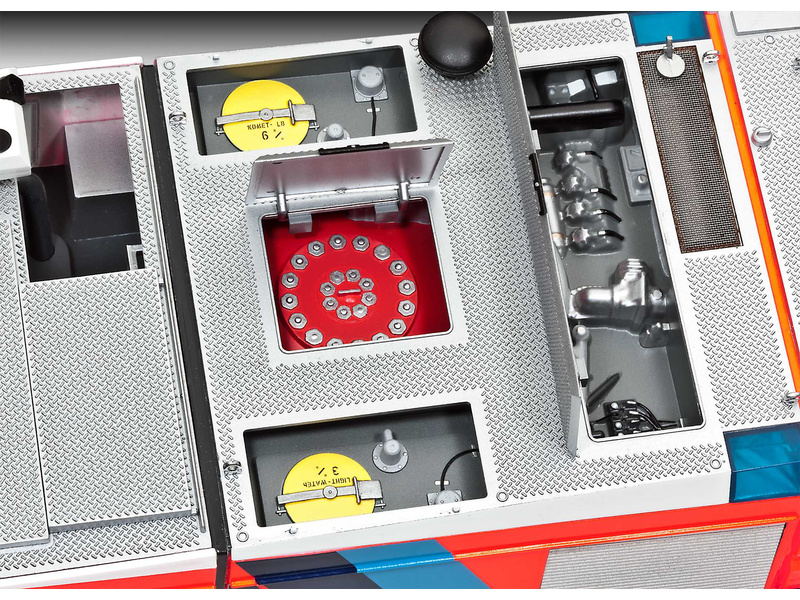 Revell GFLF Simba 8x8 (1:24)