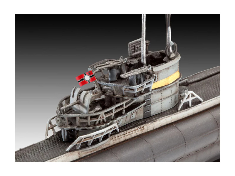 Revell German Submarine Type VII C/41 (1:350) (starter set)