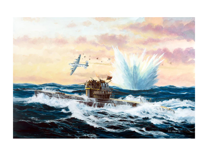 Revell German Submarine Type VII C/41 (1:350) (starter set)