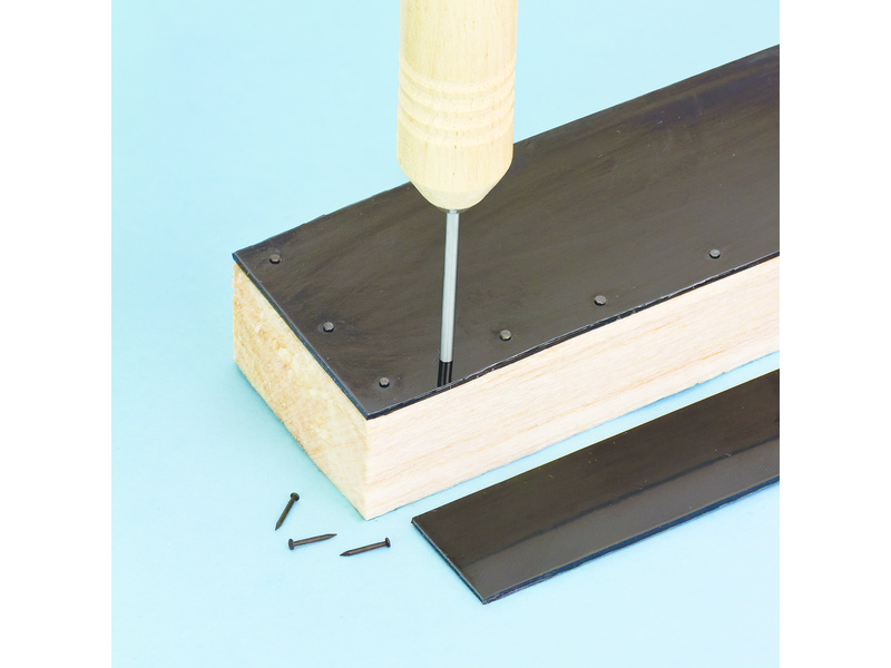 Modelcraft zatloukač hřebíků, ocelové hřebíky 0,7x6mm (100ks)