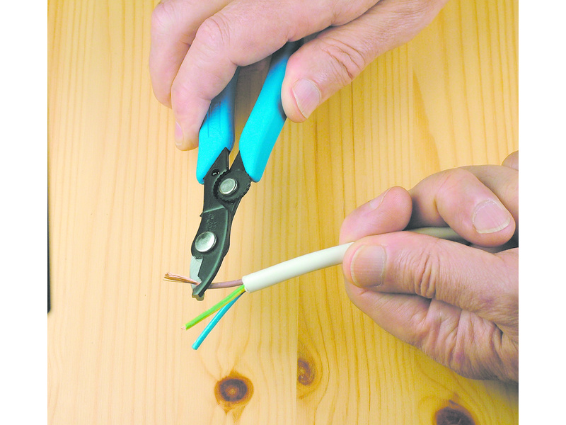 Xuron kleště na izolaci kabelů