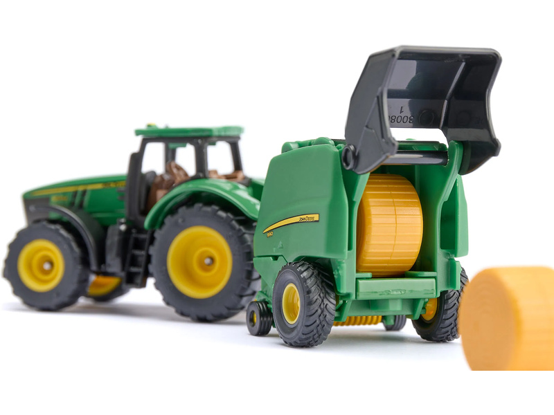 SIKU Blister - John Deere traktor s balíkovačkou