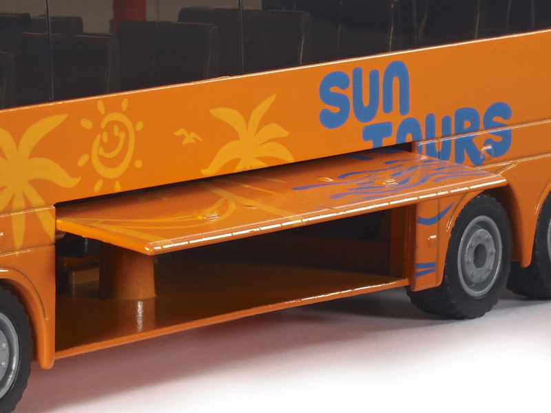 SIKU Super - zájezdový autobus Mercedes-Benz 1:50