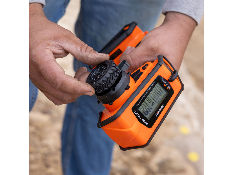 Spektrum DX Rugged+ 12CH DSMR+ oranžový