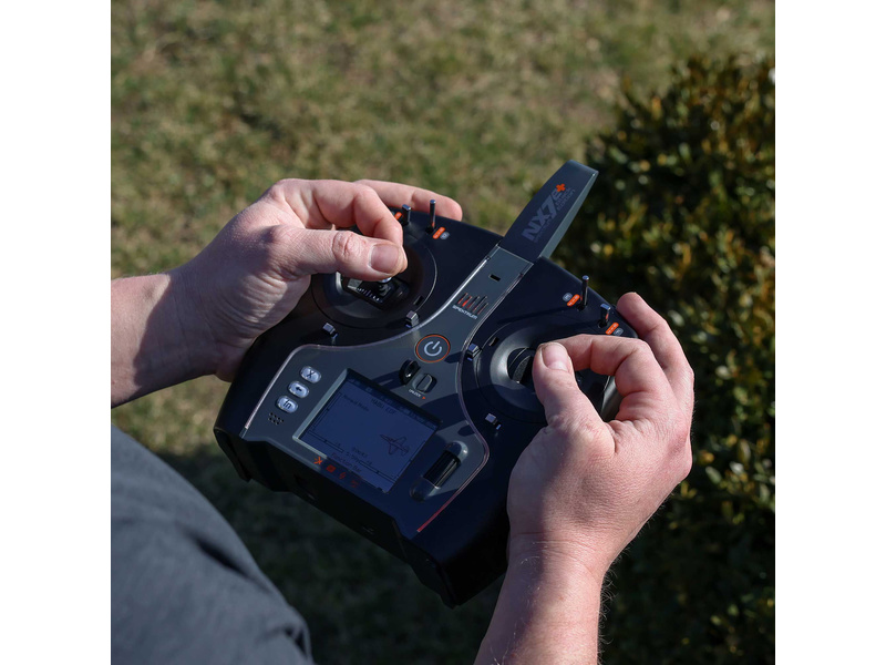 Spektrum NX7e+ DSMX 14 kanálů Black Edition