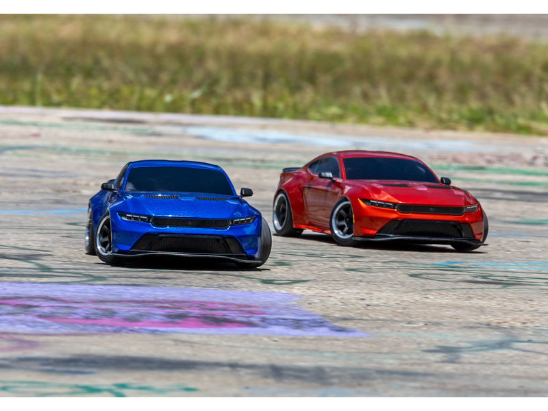 Traxxas 4-Tec Drift Ford Mustang 1:10 RTR bílý