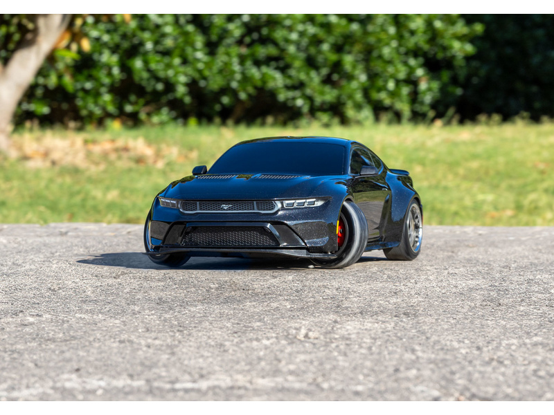 Traxxas 4-Tec Drift Ford Mustang 1:10 RTR bílý