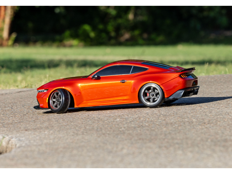 Traxxas 4-Tec Drift Ford Mustang 1:10 RTR bílý
