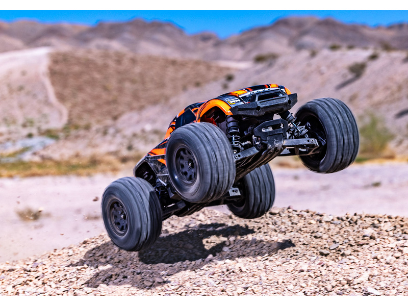 Traxxas Mini Maxx 1:12 BL-2s RTR černý,