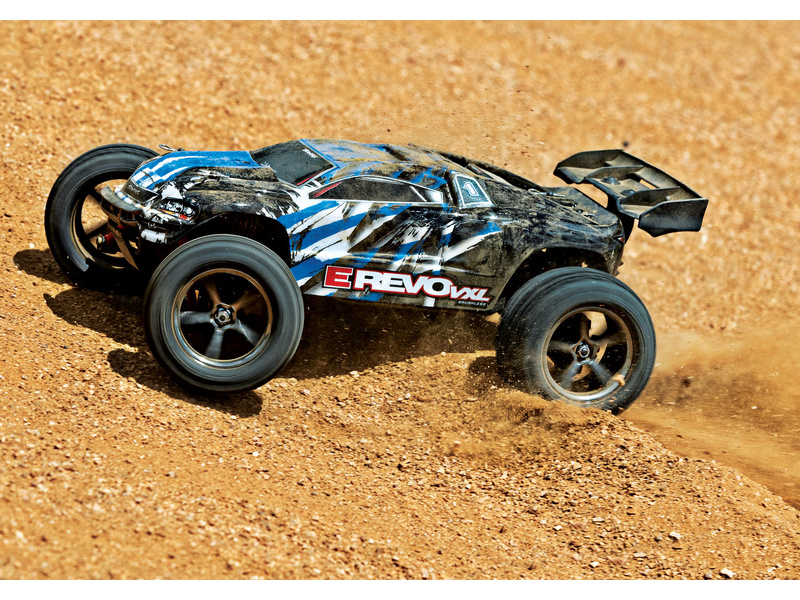 Traxxas E-Revo 1:16 VXL RTR oranžová