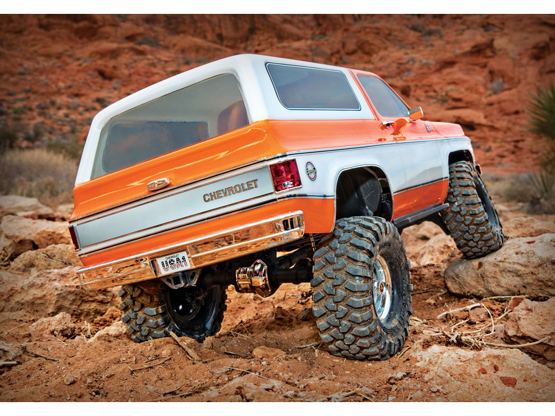 Traxxas TRX-4 Chevrolet K5 Blazer 1979 1:10 RTR černá