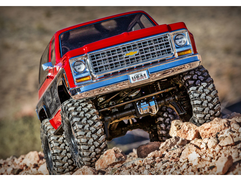 Traxxas TRX-4 Chevrolet K5 Blazer 1979 1:10 RTR černá