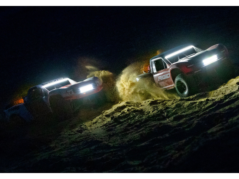 Traxxas Unlimited Desert Racer 1:8 RTR Rigid