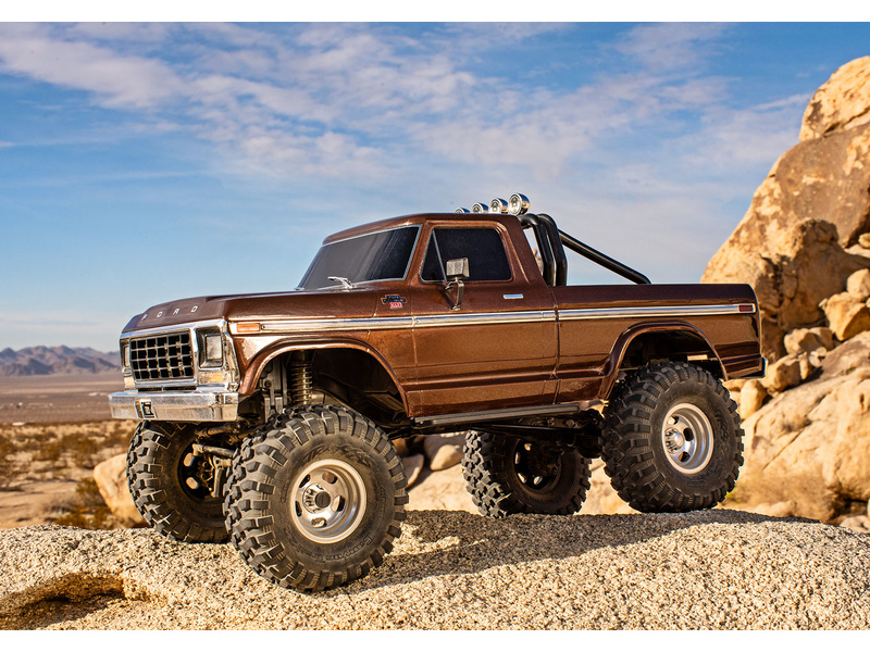 Traxxas TRX-4 Ford F-150 Ranger XLT 1:10 RTR hnědá metalíza