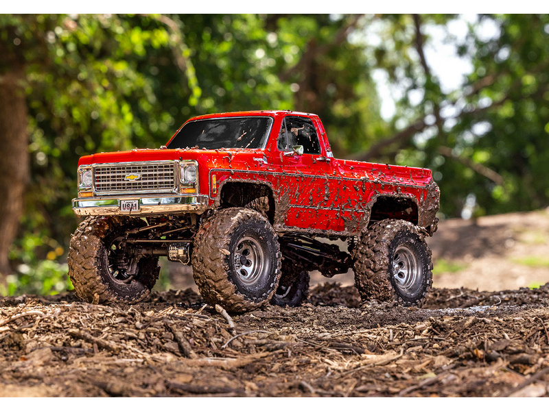 Traxxas TRX-4 Chevrolet K10 1979 1:10 RTR stříbrný